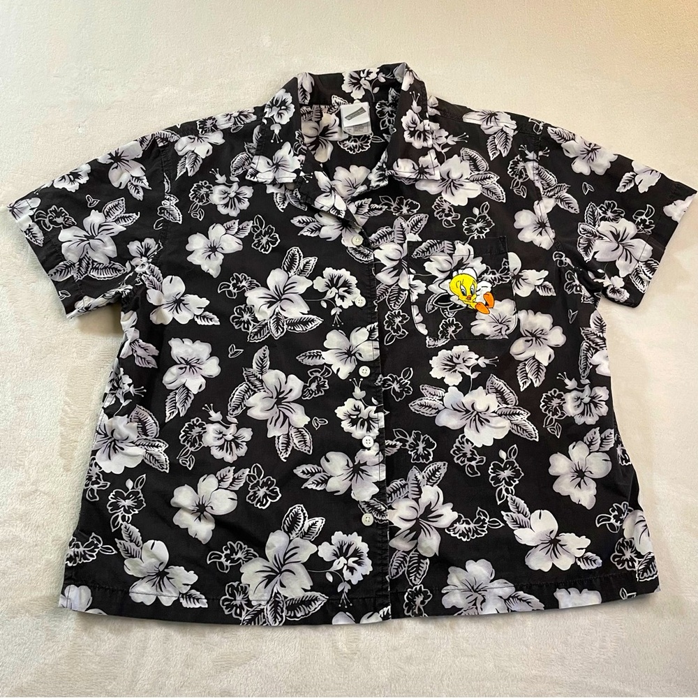 1999 VTG Tweety Bird Floral Hawaiian Shirt Women Sz L Warner Bros Studio Store